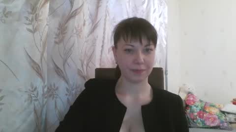 Snapshot of veronika_xi chatting on March 3, 1:01 pm veronika_xi online show from March 3, 1:01 pm
