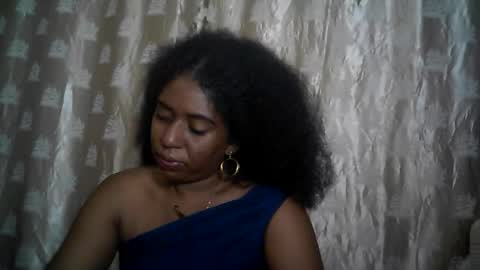 verronique1511 online show from May 11, 5:43 pm