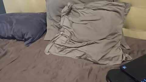 verso691 online show from November 4, 2:40 pm