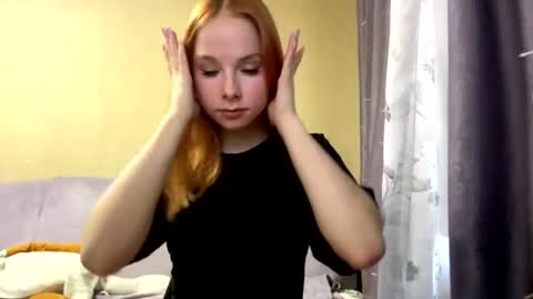 Lina online show from June 20, 2:12 pm