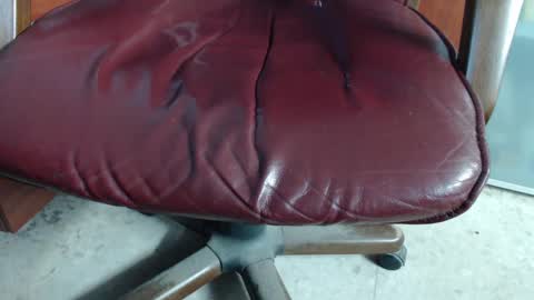 Erik online show from February 25, 6:12 pm