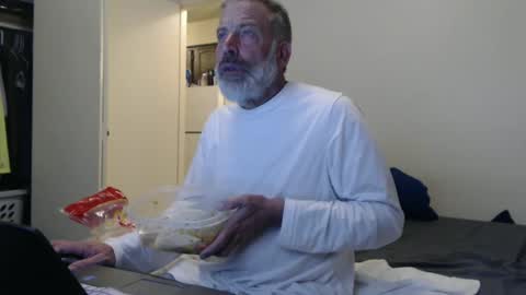 hairy man online show from March 8, 1:06 am