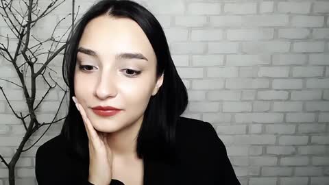 Ana online show from February 1, 5:16 pm