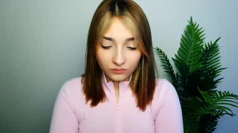 Ana online show from February 13, 2:31 pm