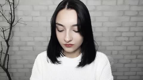 Ana online show from February 15, 1:27 pm