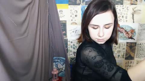 veryveryvery_shy online show from January 30, 10:08 am