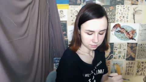veryveryvery_shy online show from January 31, 7:07 am