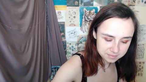 veryveryvery_shy online show from September 23, 5:34 am