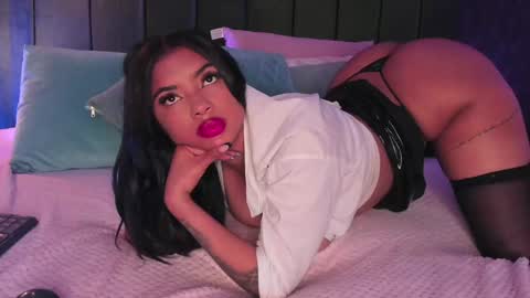 Sthefanny online show from December 6, 5:49 pm