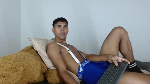 vesperth_supercock online show from February 1, 12:40 am