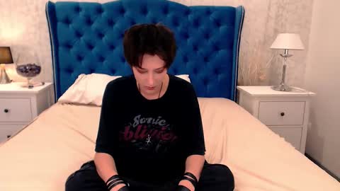 Via online show from October 9, 10:04 pm