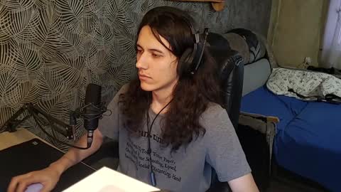 vialeras online show from December 6, 4:08 am