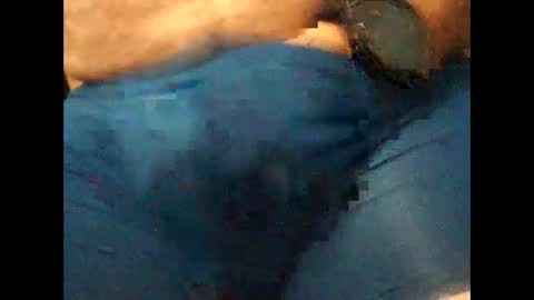 vic_manu online show from December 3, 8:11 am