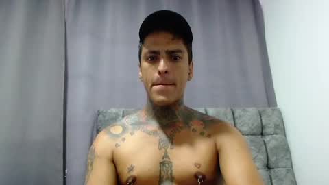 Victor cardenas online show from June 12, 10:31 pm