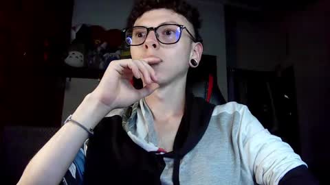 Vicent Brais online show from February 19, 12:57 am