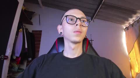 Vicent Brais online show from March 12, 5:06 pm