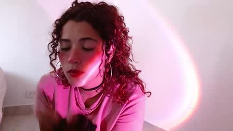 Snapshot of vicky_crazy chatting on January 19, 2:59 pm Vicky online show from January 19, 2:59 pm
