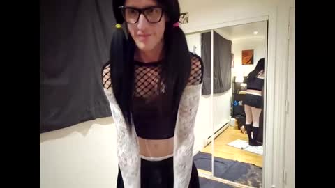 Snapshot of vicky_crossdresser chatting on October 20, 12:59 am vicky_crossdresser online show from October 20, 12:59 am
