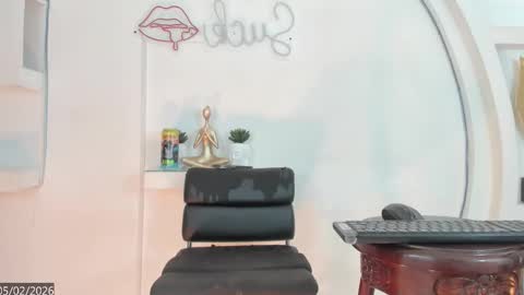 vicky_hottman online show from February 6, 4:49 am