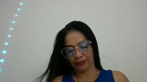 Vicky online show from September 13, 1:08 am