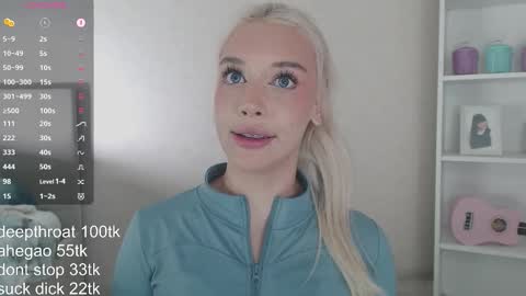 vickyfuckingdoll online show from October 8, 12:51 am