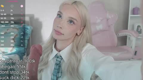 vickyfuckingdoll online show from April 3, 3:46 am