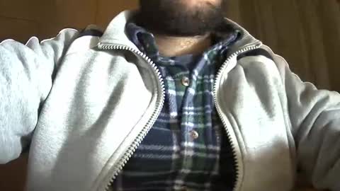 Snapshot of victorhume chatting on December 22, 11:41 pm VictorHume online show from December 22, 11:41 pm