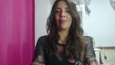 Hi guys   Im victoria  Be the one who can control me in PVT online show from February 5, 9:29 pm