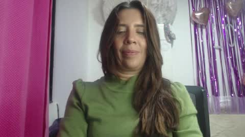 Hi guys   Im victoria  Be the one who can control me in PVT online show from February 20, 10:26 pm