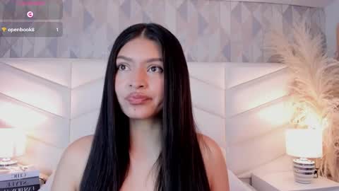 Snapshot of victoria___jonnes chatting on September 16, 12:40 pm victoria___jonnes online show from September 16, 12:40 pm