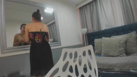 Victoria  grey  online show from April 2, 8:49 pm