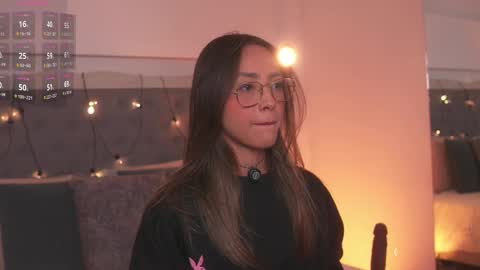 Snapshot of victoria__rossi chatting on September 16, 12:51 pm online show from September 16, 12:51 pm