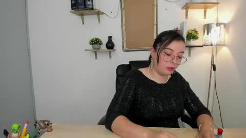 Victoria - You can call me Vicky online show from January 8, 12:22 pm