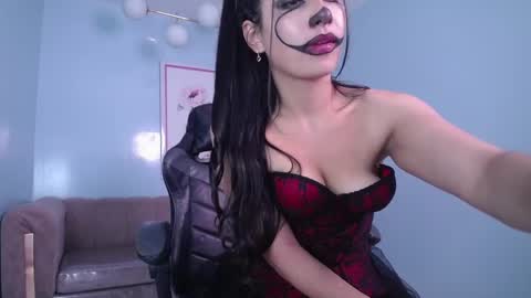 Victoria online show from October 11, 3:05 pm