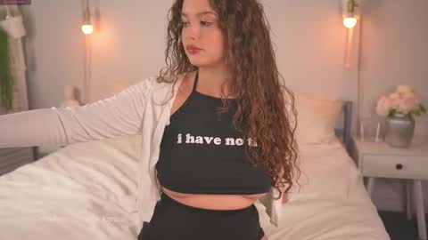       online show from September 25, 2:13 pm