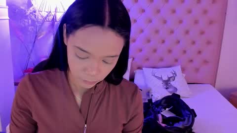 victoria_kitt online show from September 17, 7:17 pm