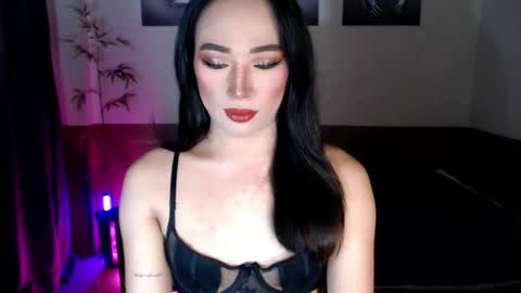 Victoria online show from May 5, 1:45 am