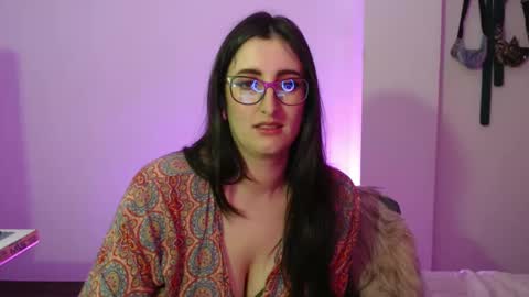Snapshot of victoria_riider chatting on September 15, 9:27 pm Victoria online show from September 15, 9:27 pm