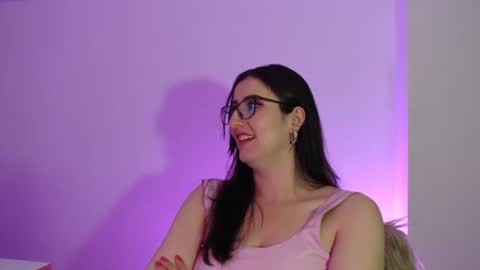 Snapshot of victoria_riider chatting on February 14, 11:09 pm Victoria online show from February 14, 11:09 pm