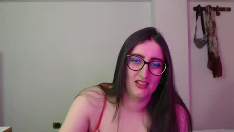 Victoria online show from February 4, 8:57 pm