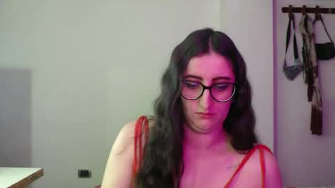 Victoria online show from March 6, 9:03 pm