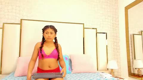 Snapshot of victoriaa_millers chatting on February 10, 3:13 am Victoria Sofia online show from February 10, 3:13 am