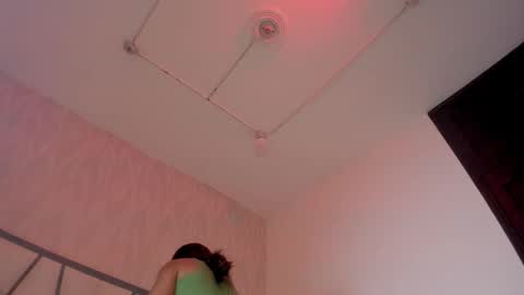 Victoria Sofia online show from November 3, 7:04 pm