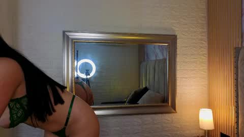 Victoria online show from April 1, 7:55 pm