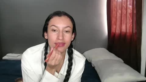 VICTORIA online show from December 15, 7:21 pm