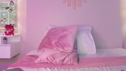 Snapshot of victorianoah_ chatting on February 13, 11:26 pm Victoria online show from February 13, 11:26 pm