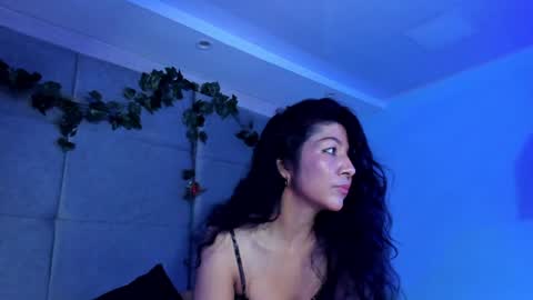 Snapshot of victoriawills_ chatting on January 27, 8:28 pm ADRIANA online show from January 27, 8:28 pm