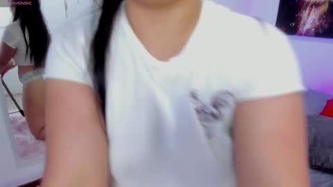 victoria online show from November 21, 2:04 pm