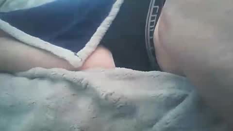 vicvictoree online show from March 2, 7:37 am