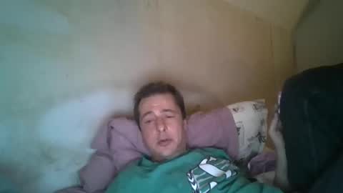 vids1977 online show from February 19, 7:17 am